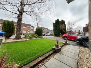 Photo 27- click for photo gallery